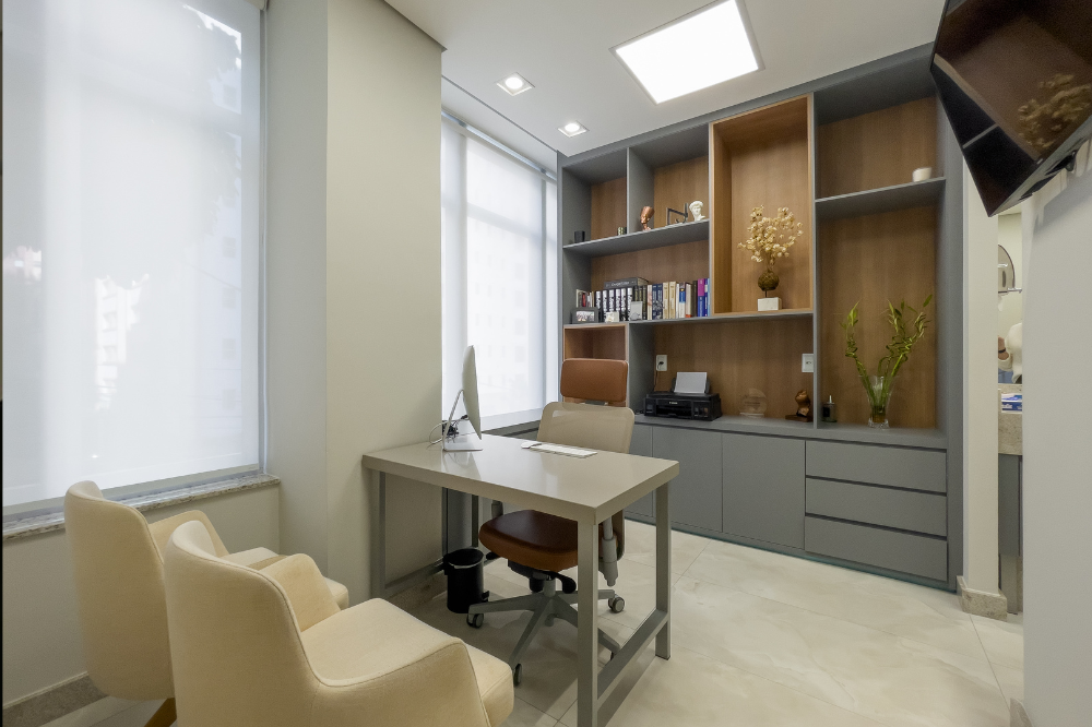 Prótese mamária R24R: o que é, como funciona e quem pode fazer?